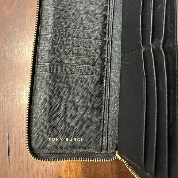 Tory Burch Women's Robinson Saffiano Continental Wallet Black - Picture 14 of 16